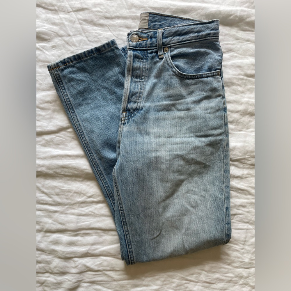 Everlane 90s Cheeky Jean 26 Vintage Wash Blue